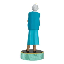 Hallmark The Golden Girls Dorothy Zbornak Ornament With Sound -Hallmark Sales Store Golden Girls Dorothy Zbornak Keepsake Ornament 2199QXI7209 06