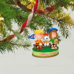 Front Page -Hallmark Sales Store Peanuts Gang Watching Baseball Keepsake Ornament 3299QXI7059 02